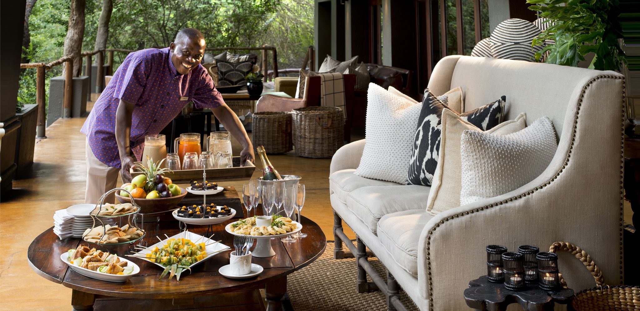 16 Day Southern Africa - The perfect holiday for couples & families 109 Lion Sands Tinga Lodge Images 5