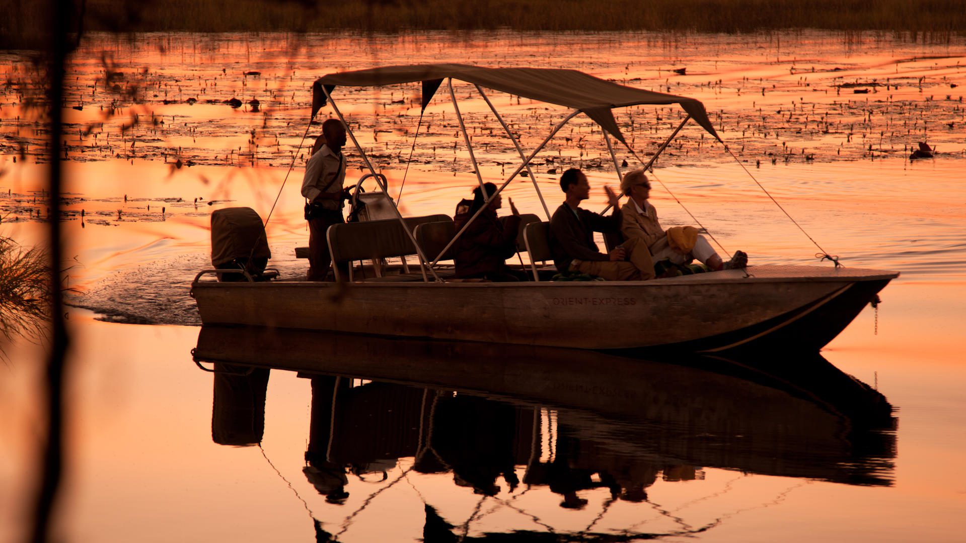 17 Day African Luxury Safari - The Essence of Southern Africa Travel 210 eagle island lodge okavango delta botswana 41