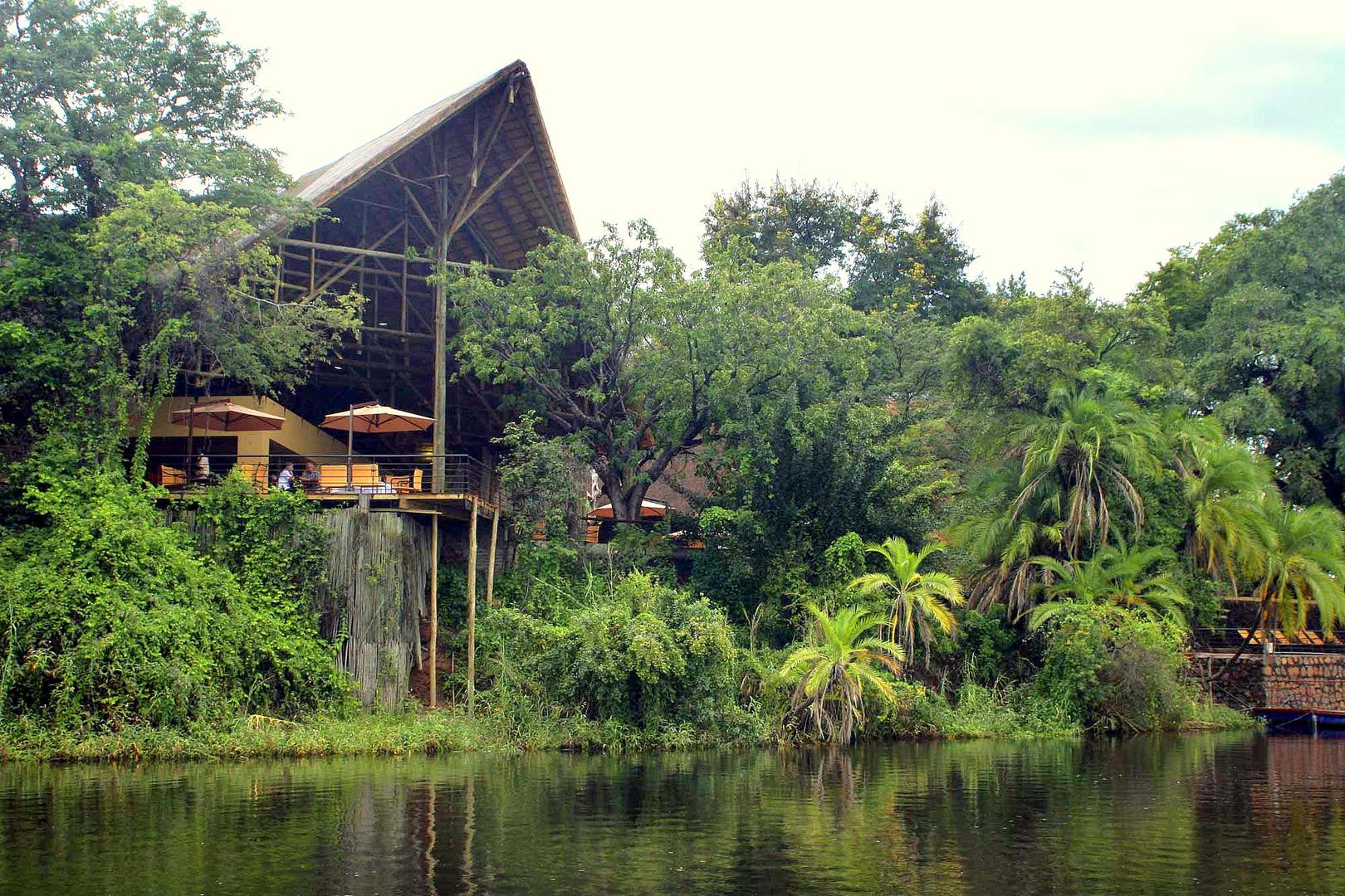17 Day African Luxury Safari - The Essence of Southern Africa Travel 180 Chobe Safari Lodge Botswana 4