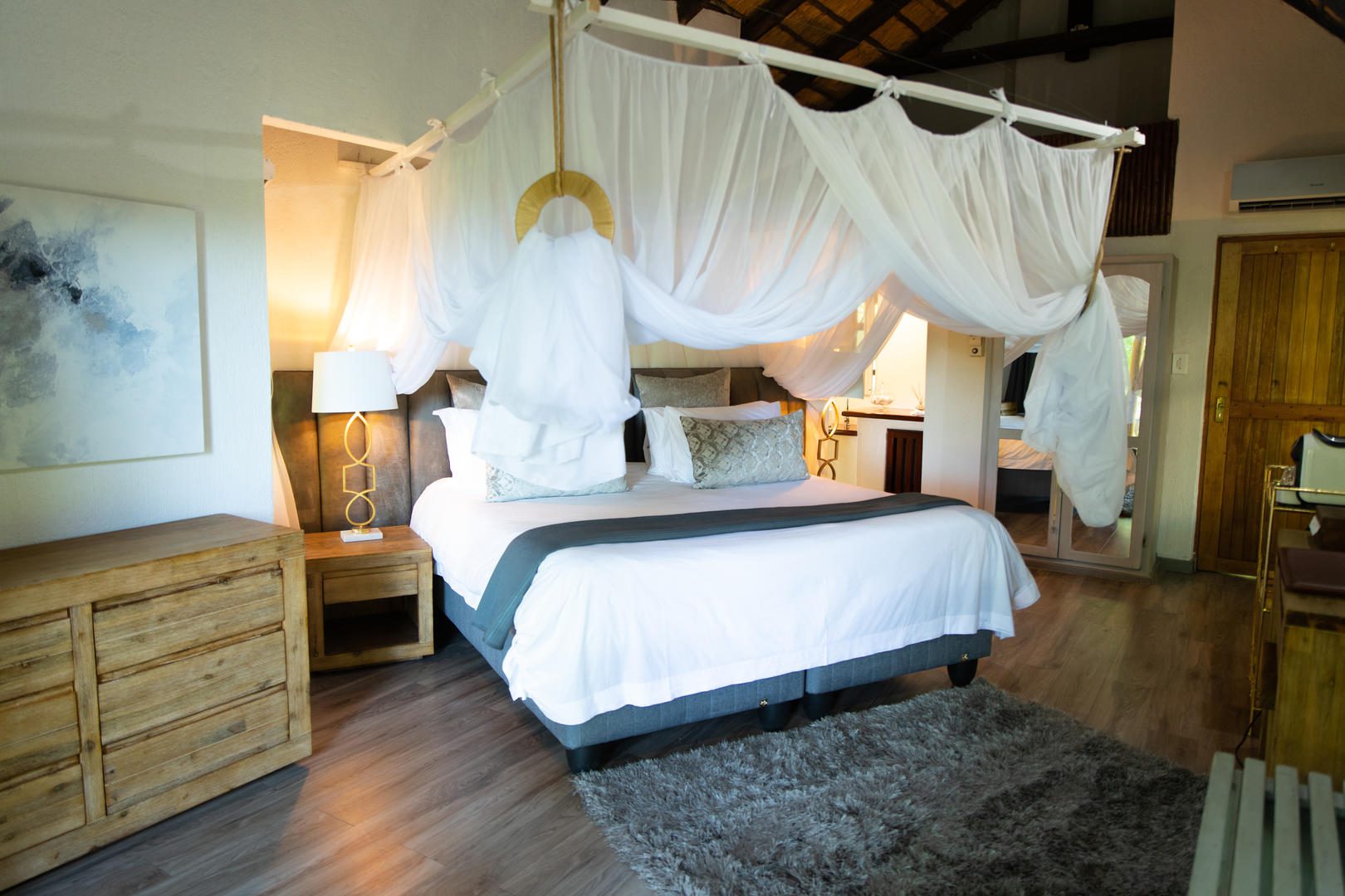 Kuname Lodge - Karongwe Game Reserve - Kruger Private Reserves 11 Kuname Lodge Karongwe Game Reserve Kruger Private Reserves 14