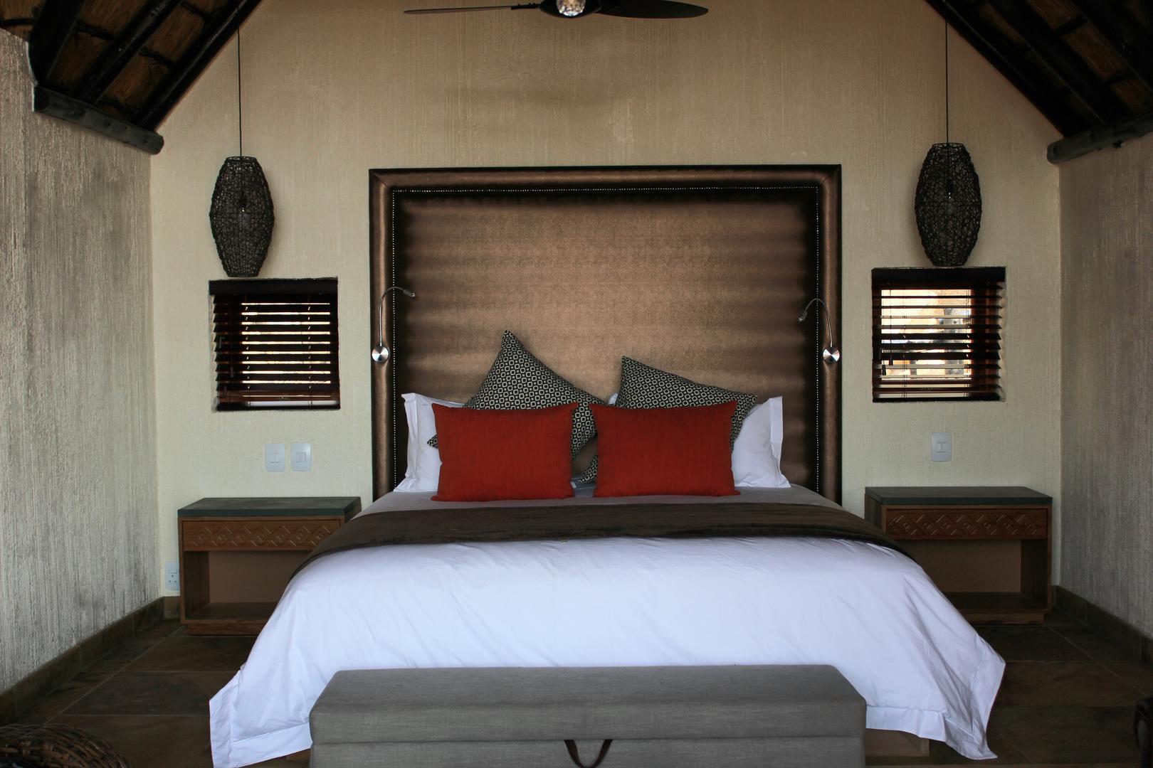 Tshukudu Bush Lodge - Pilanesburg Game Reserve - South Africa 1 Tshukudu Bush Lodge Pilanesberg Game Reserve 5