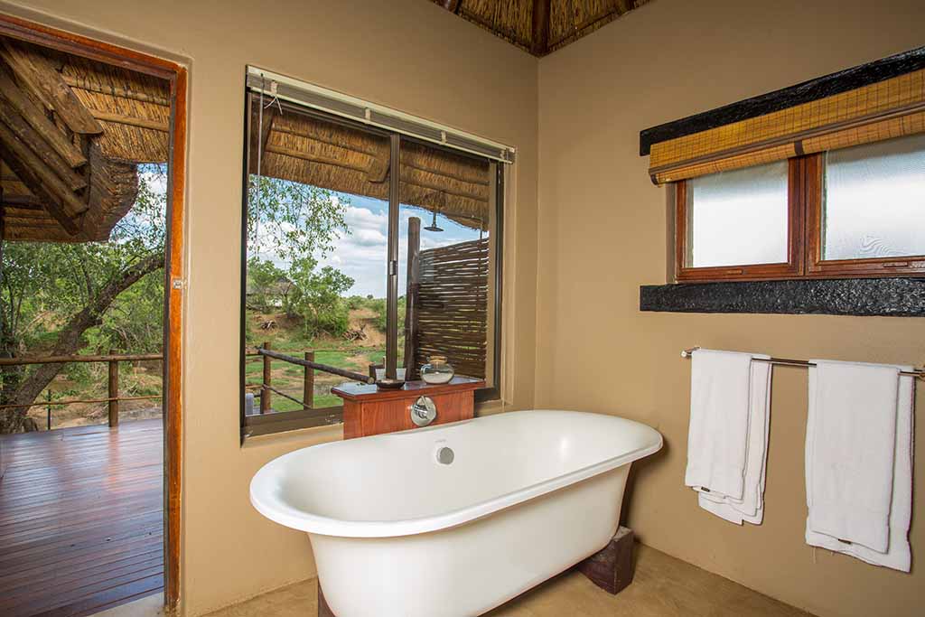Madikwe River Lodge bathroom