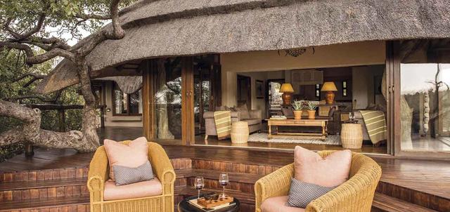 Makanyane Safari lodge - Madikwe Game Reserve - Sabi Sands Lodges Reservations - Malaria Free Safari 43 MAKANYANE LODGE VIEW