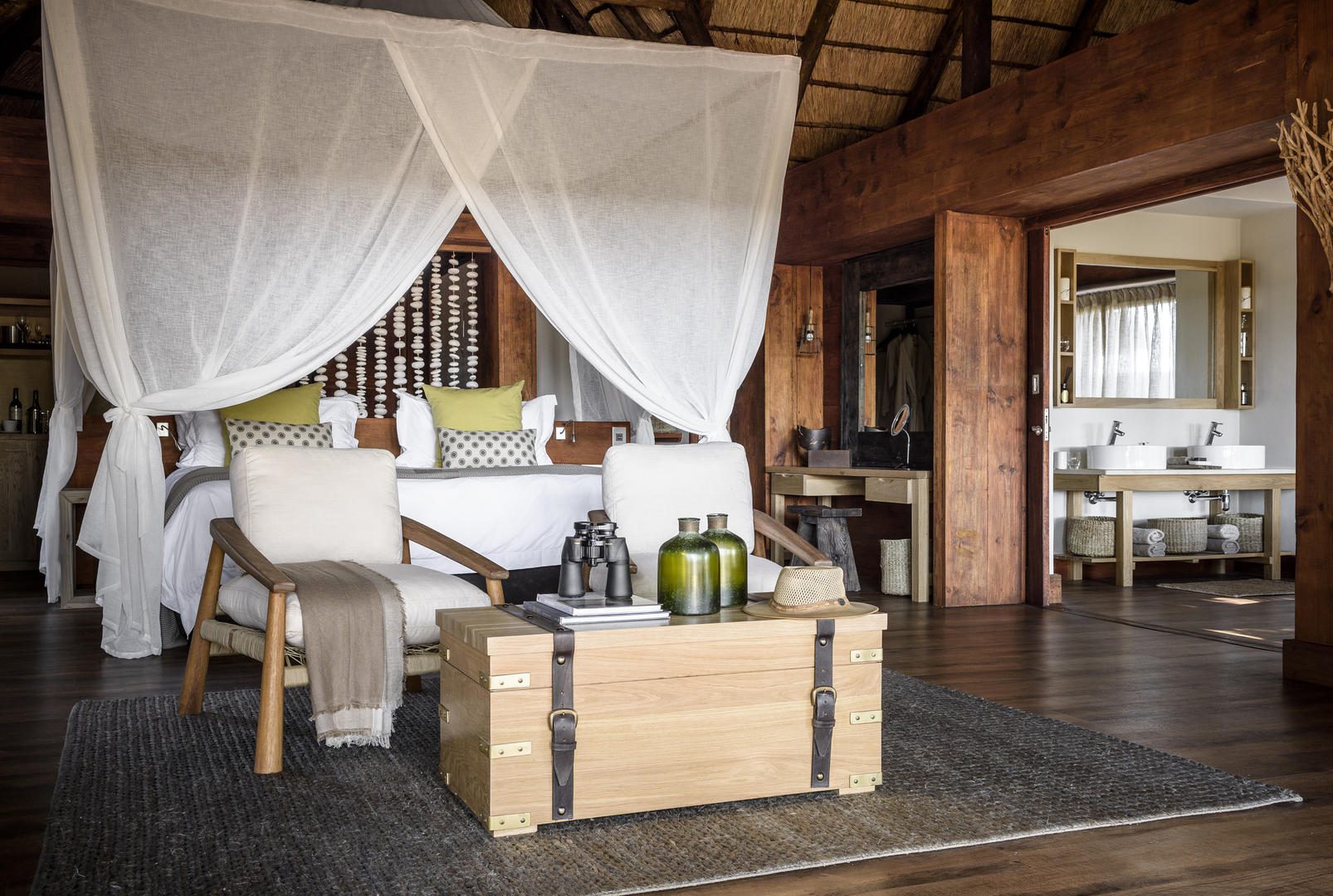 12 Days African Bush & Beach Safari - Sabi Sands Lodges Reservation 54 Chief s Camp pavilion