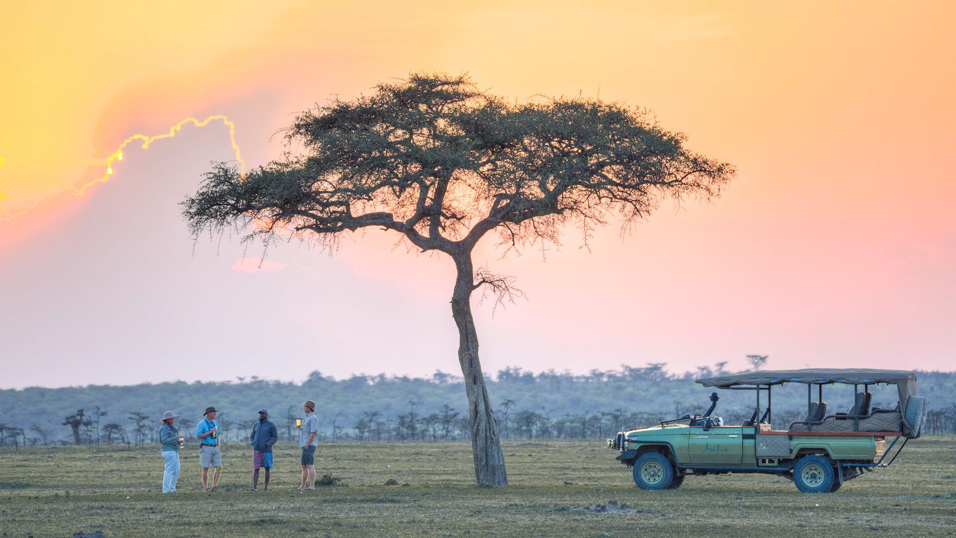 10 Day Highlights of Kenya Fly-In Luxury Safari - Sabi Sands Lodges Reservations 98 Destinations Masai Mara Safari Ranger
