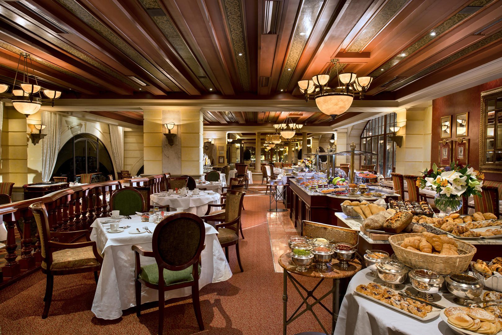 16 Day Southern Africa - The perfect holiday for couples & families 67 The Michelangelo Buffet Breakfast