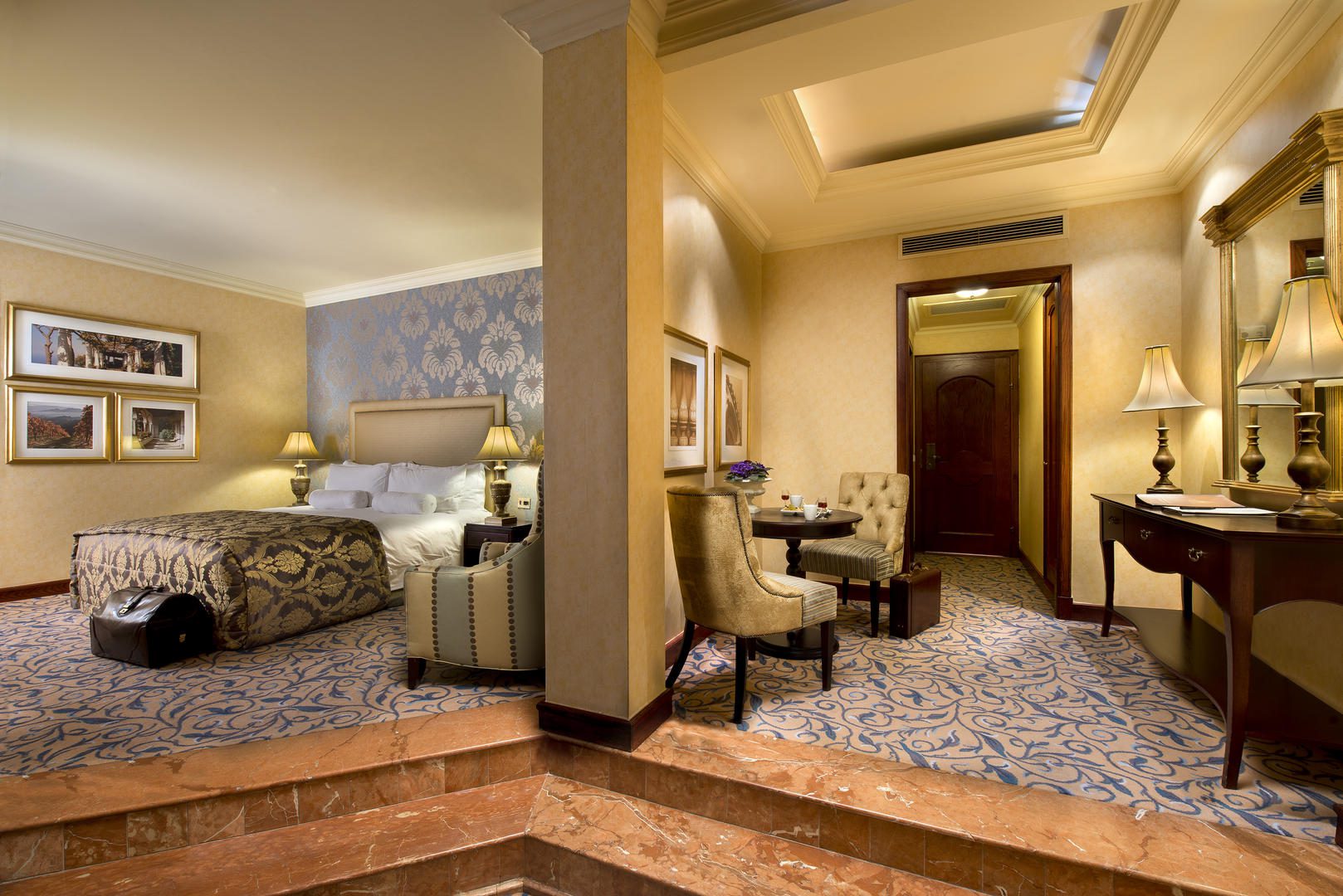 16 Day Southern Africa - The perfect holiday for couples & families 69 The Michelangelo Executive Suite