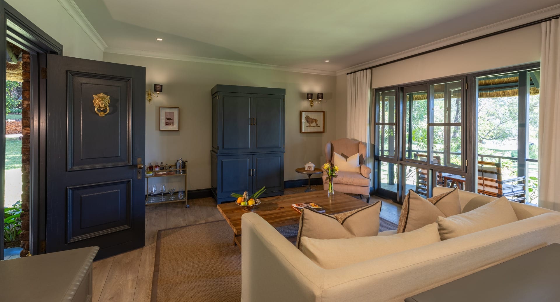 16 Day Southern Africa - The perfect holiday for couples & families 238 anantarastanleylivingstoneroomview1920x1037