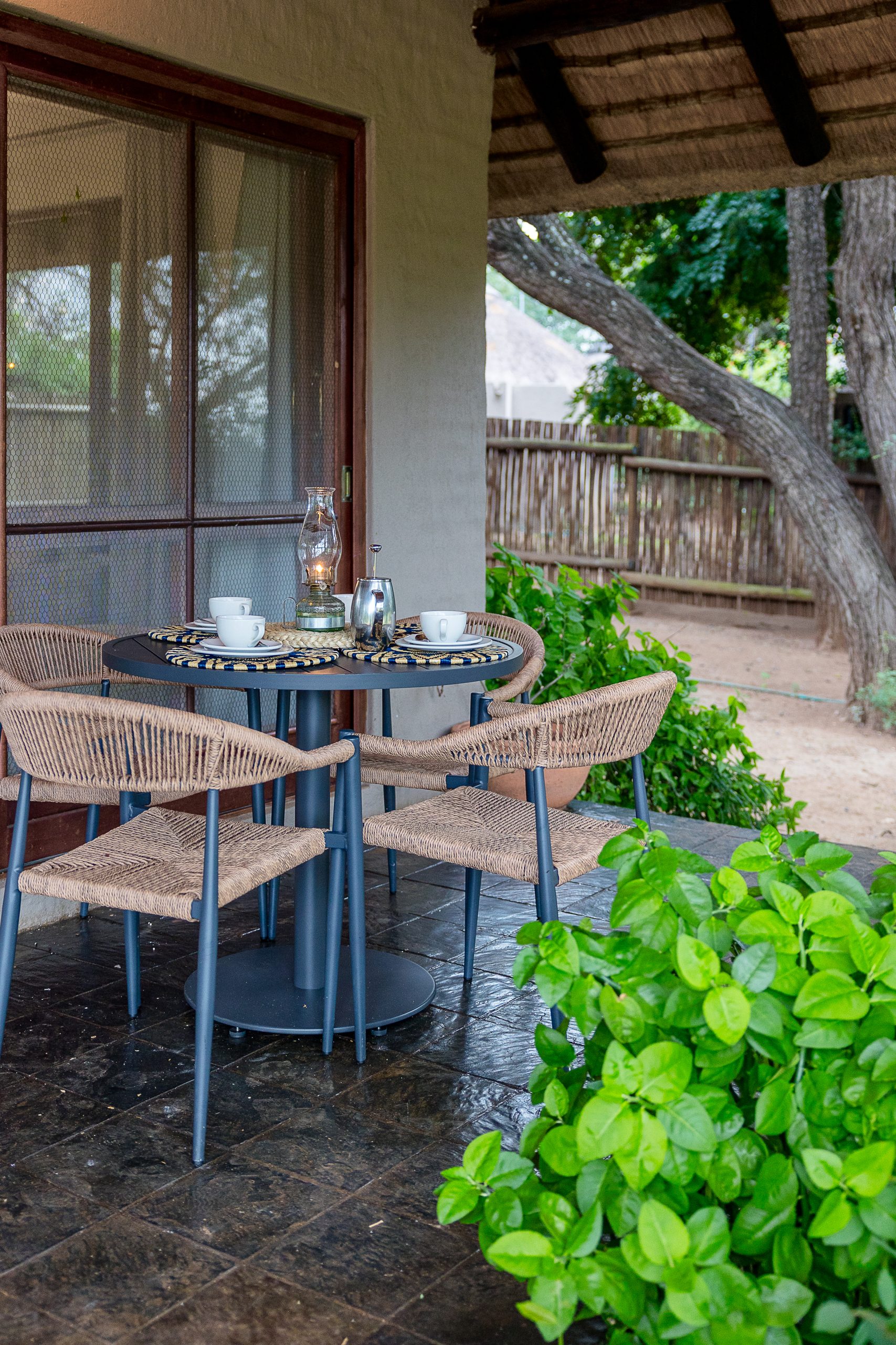Ivory Wilderness Homestead – Family Accommodation - Klaserie Private Reserve - Kruger National Park 10 Homestead outside dining