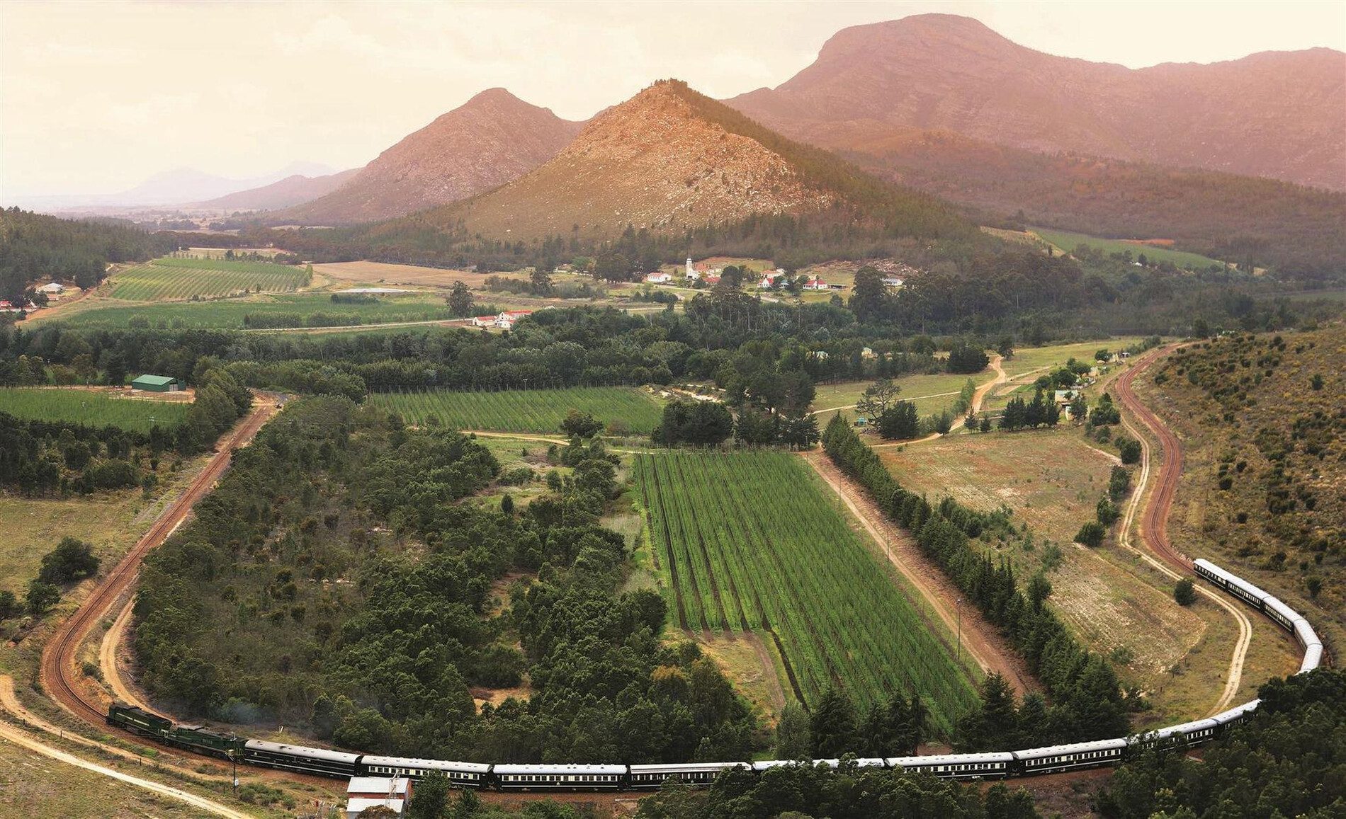 The Best of The garden Route - 4 Day Guided Tour - Cape Town Tour 68 oudtshoorn train landscapes route afa