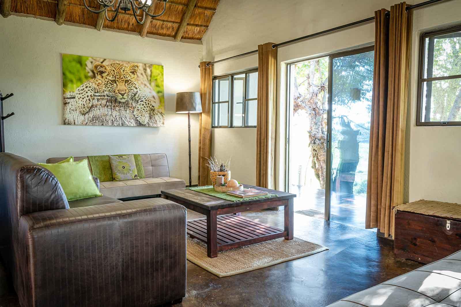e safari bedrooms umkumbe