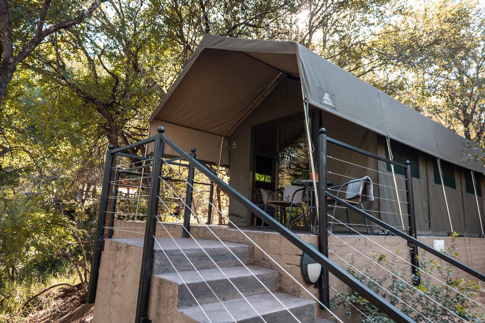 Umkumbe Bush Lodge - Sabi Sands Lodges Reservations - Kruger National Park - South Africa 31 Deluxe Leadwood Tented Suite