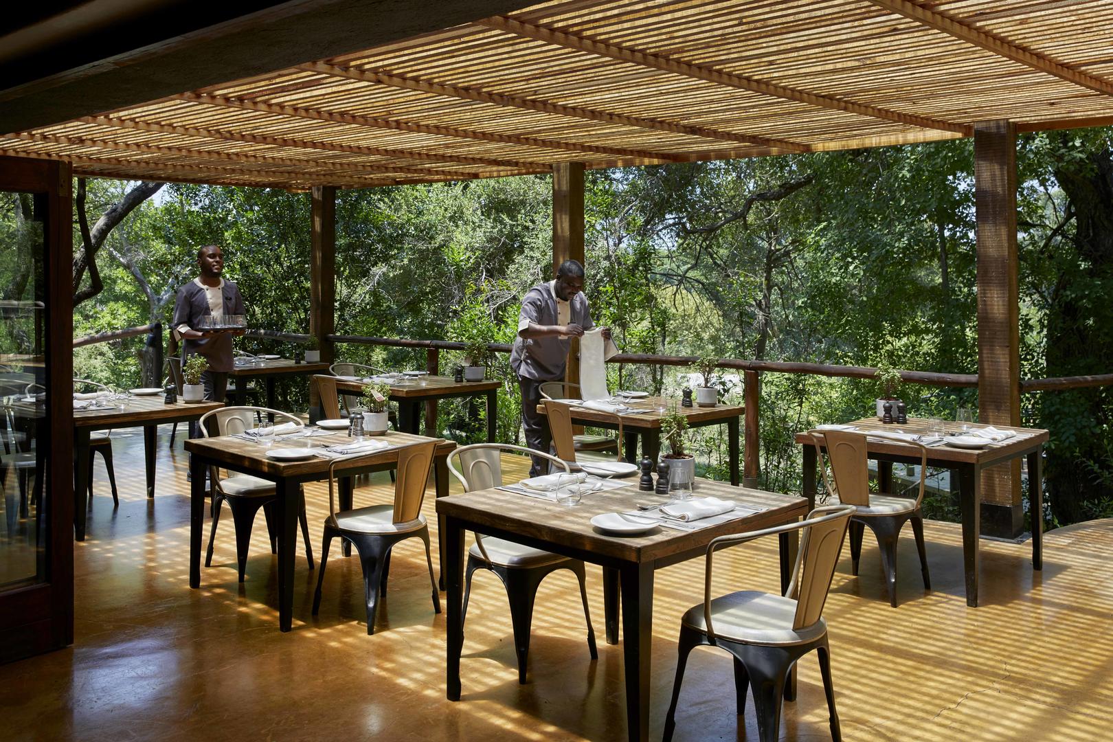 Lion Sands Tinga Dining area