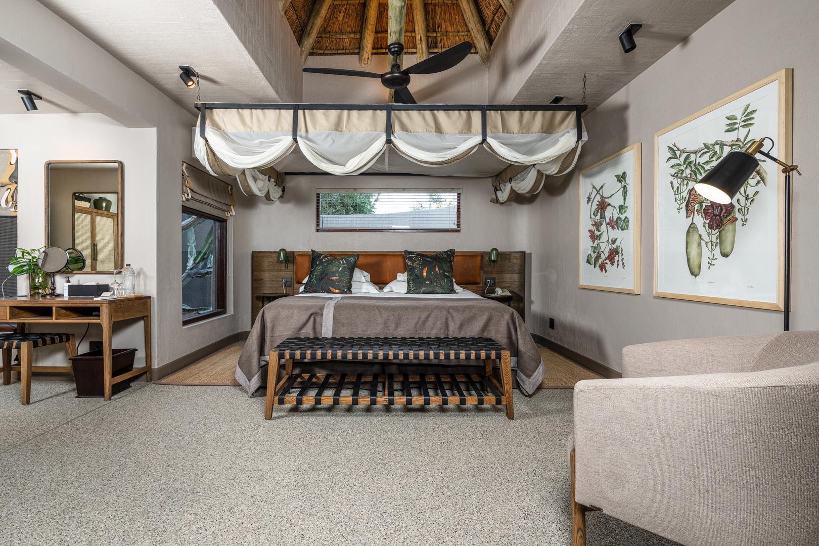 Sabi Sabi Bush Lodge - Sabi Sands Lodges Reservations - Sabi Sands Game Reserve 48 Luxury Suite