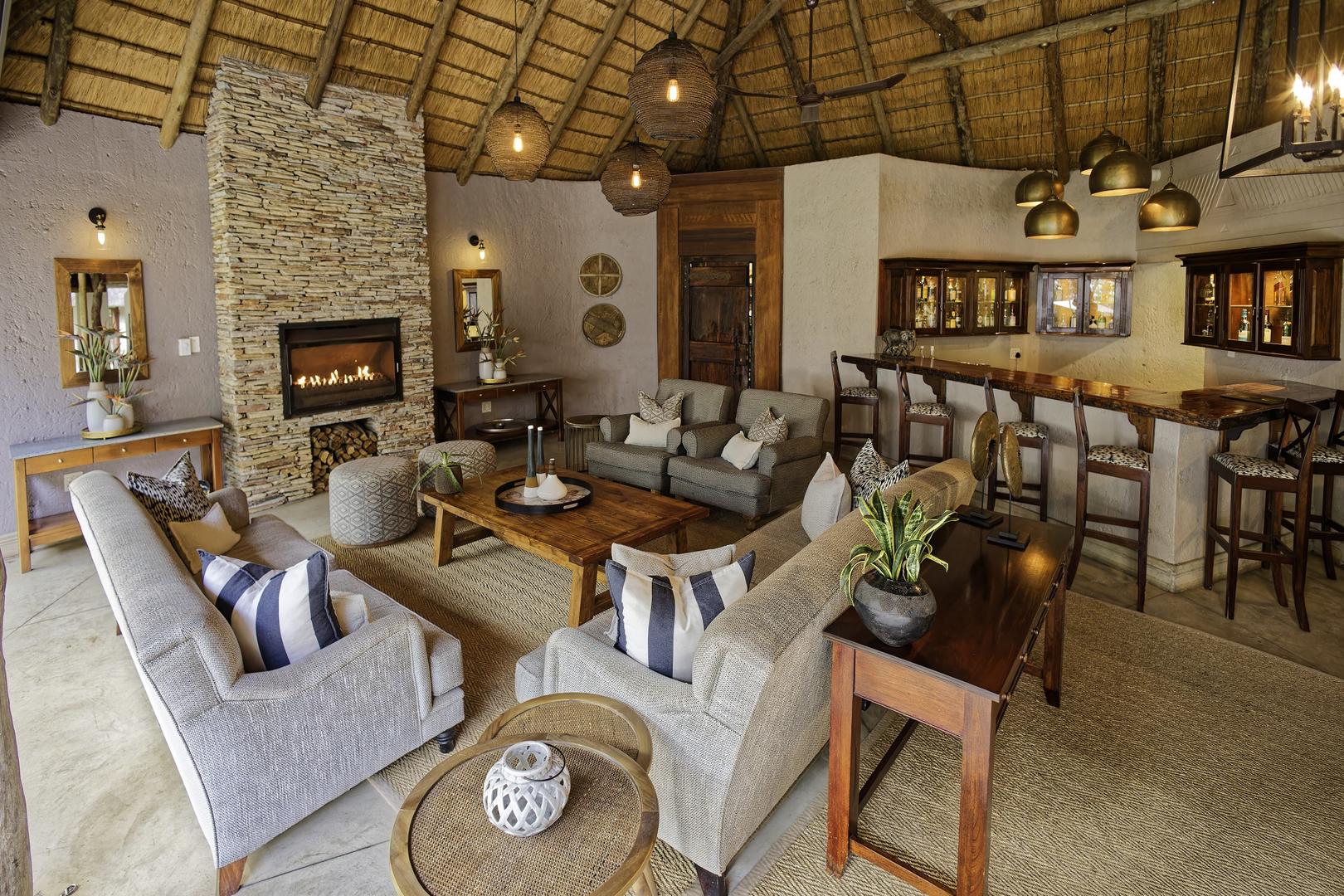 Savanna Private Lodge - Sabi Sands Game Reserve - Kruger National Park 53 Main Lodge lounge