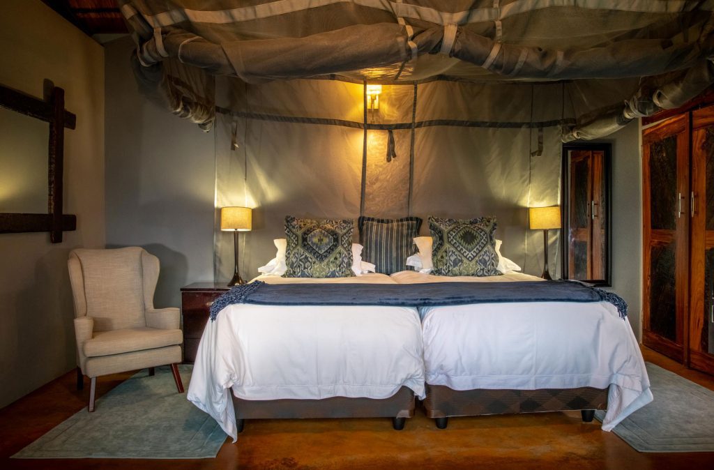 Nkorho Bush Lodge - Sabi Sands Game Reserve - Reservations 4 Nkorho Bush Lodge Bedroom