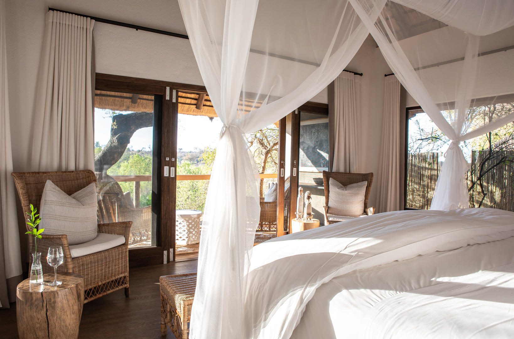 Varty Camp at Londolozi - Sabi Sands - Kruger National Park 17 Varty Camp Superior Chalet