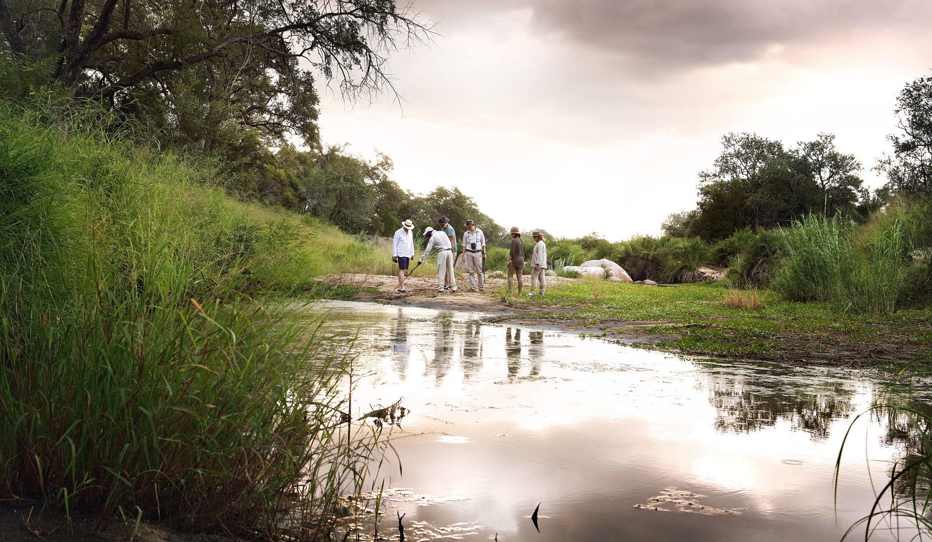 Londolozi Pioneer Camp - Sabi Sands Game Reserve - Kruger National Park 9 lg walk