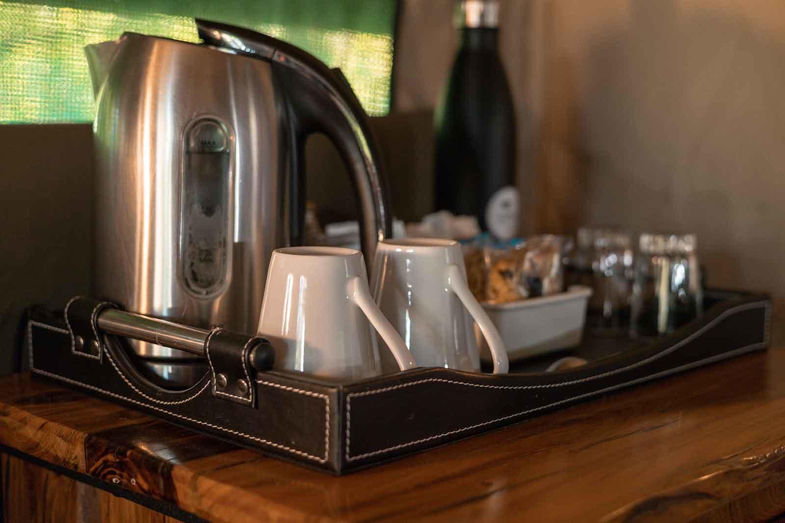 Umkumbe Bush Lodge - Sabi Sands Lodges Reservations - Kruger National Park - South Africa 20 stars of africa umkumbe bush lodge leadwood deluxe suite