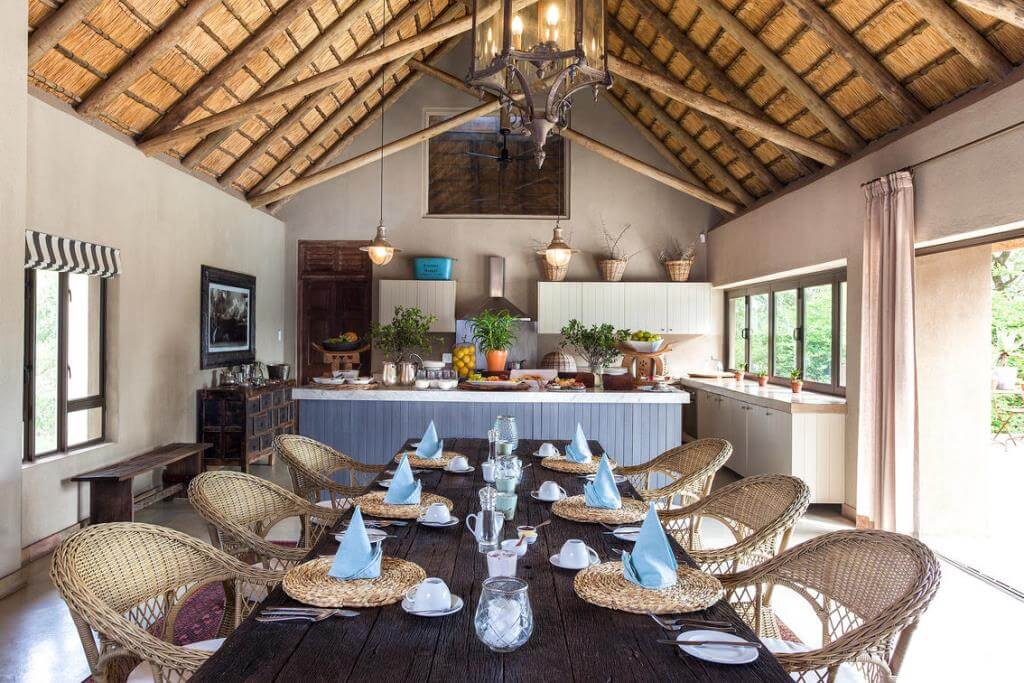 Thornybush The River Lodge Special Rates and Bookings BREAKFAST DINING