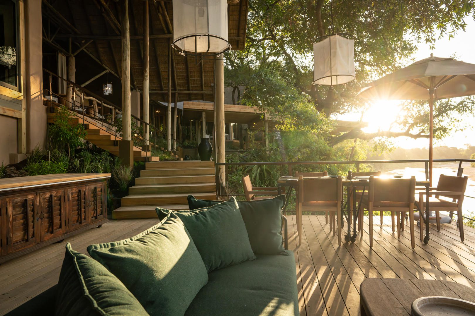 Dining Deck