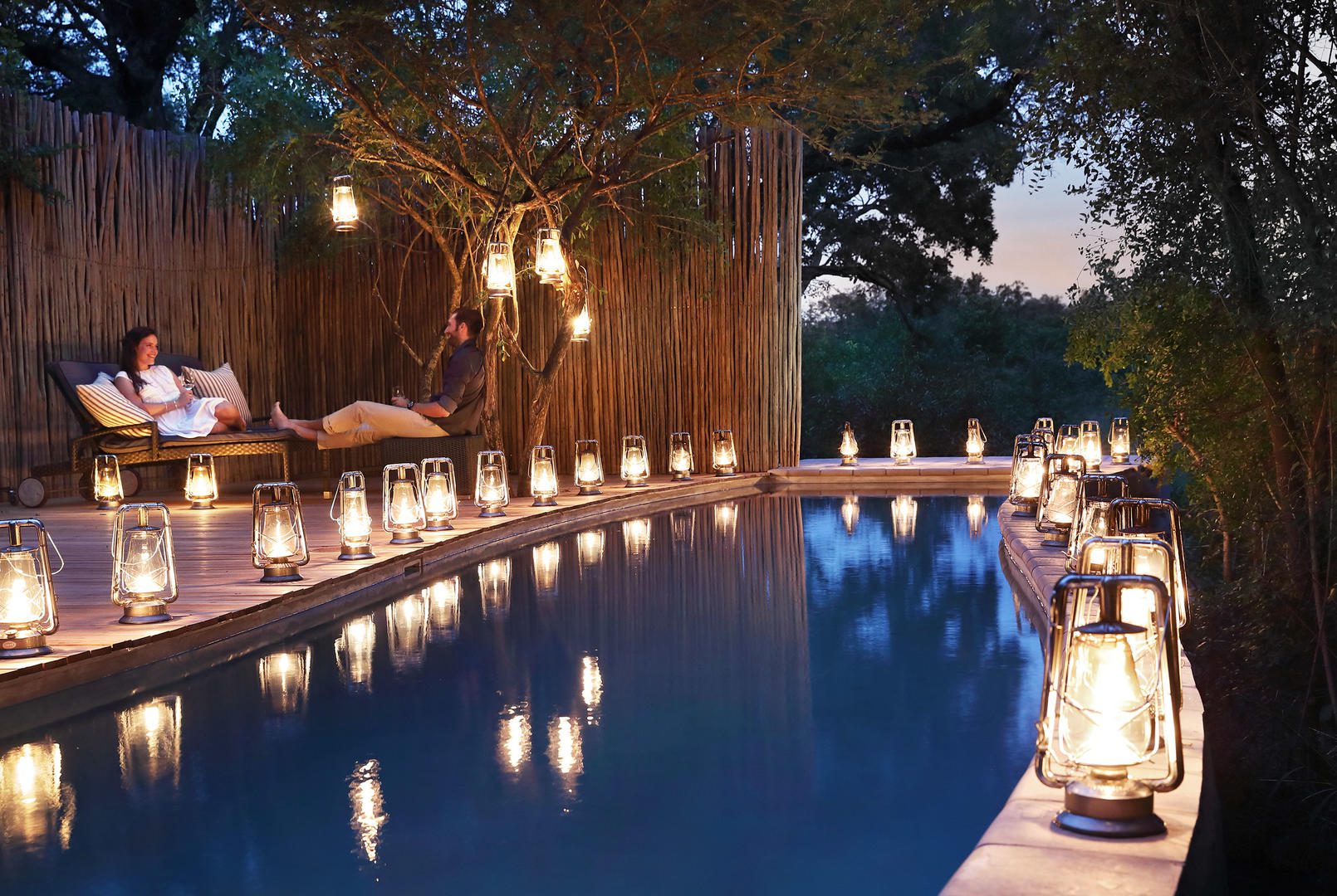 Londolozi Pioneer Camp Romantic Sundowners by the pool