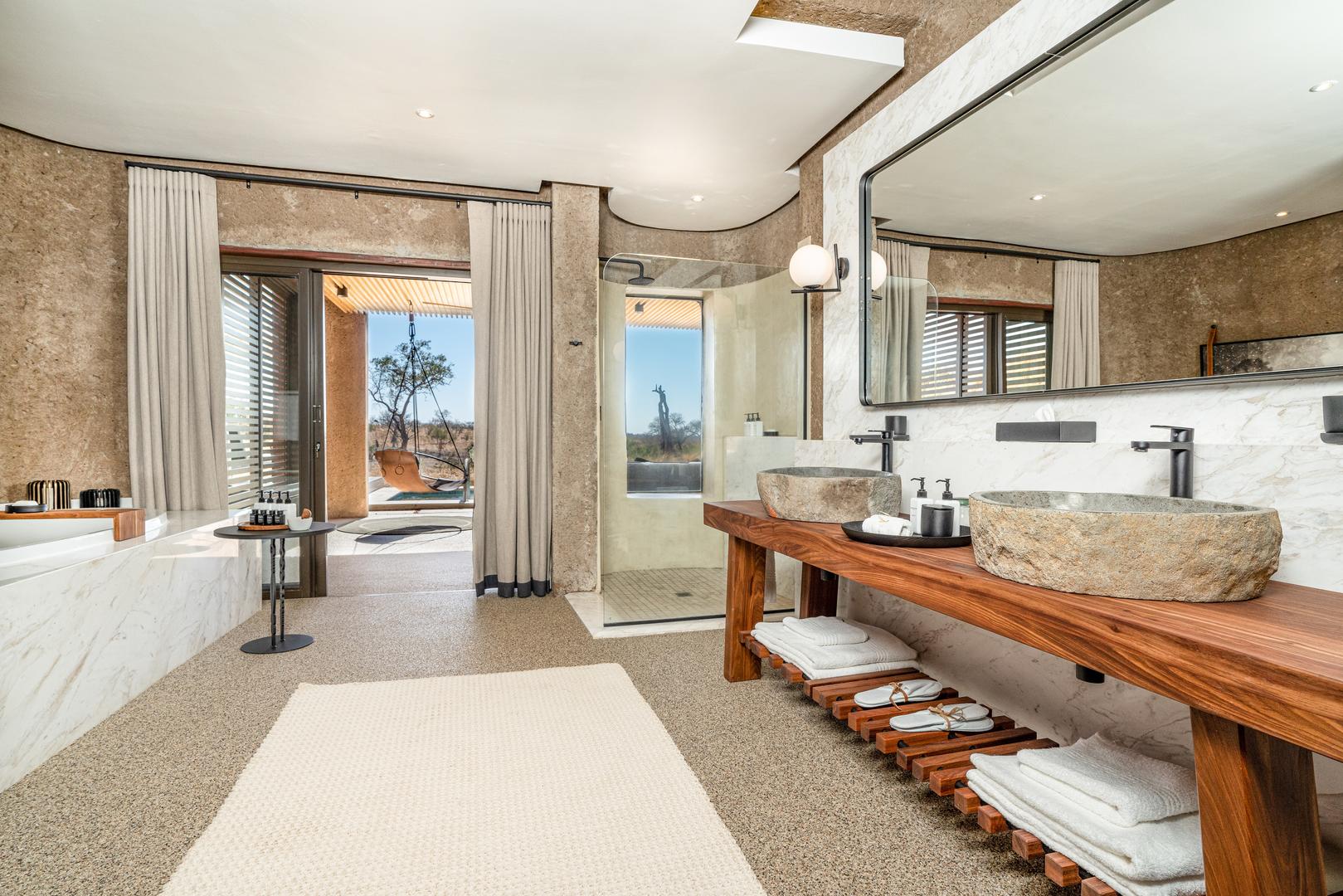 Luxury Suite En Suite Bathroom