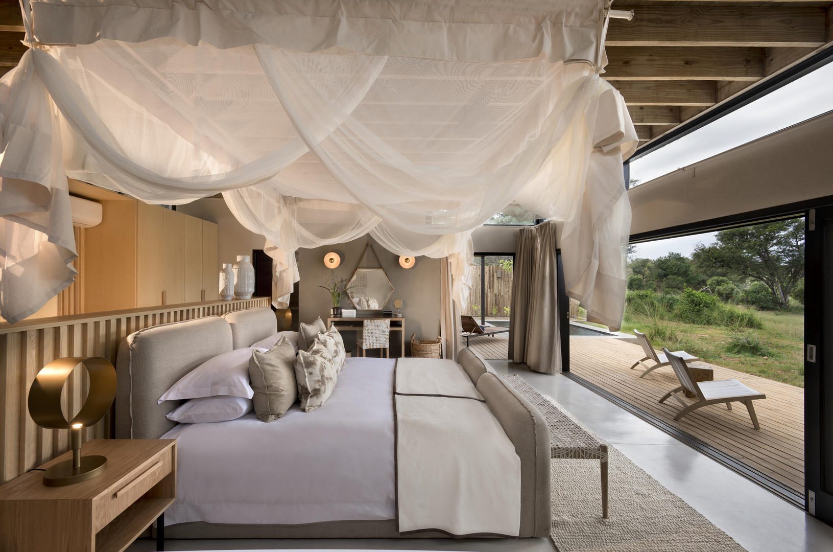 lion sands river lodge river suite bedroom interior